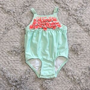 Cat & Jack Baby Girl 3-D Flutter Flower Snap One-Piece Swim 6-9M Like New